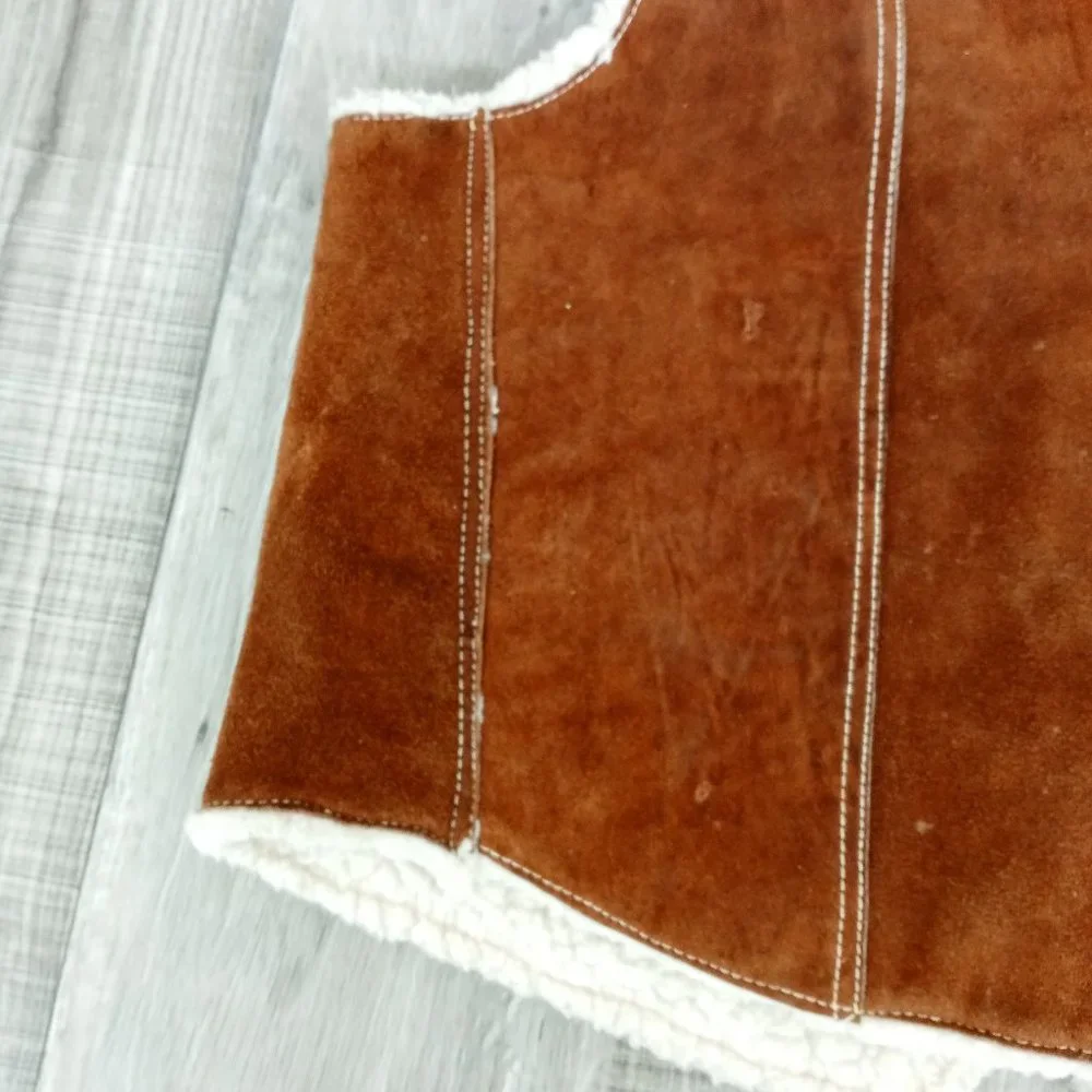Vest Suede Leather Sherpa lined Men's size 46 Made in Mexico
